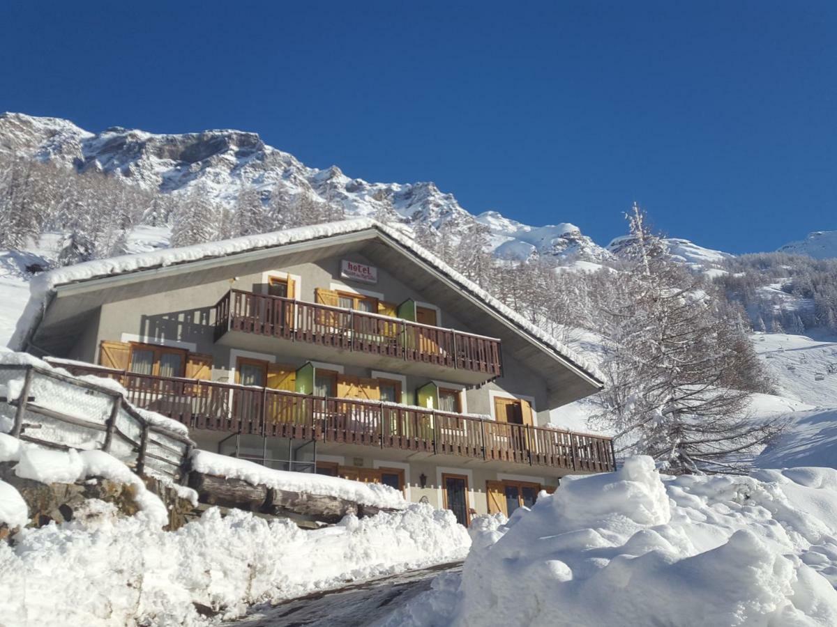 Maison Des Myrtilles Hotel Valgrisenche Kültér fotó